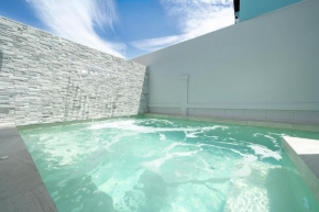 Private Pool Villa Patong beach Bangla